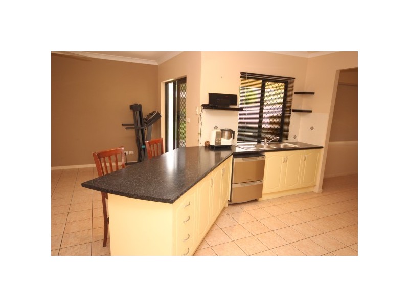 16 Wiseman Road East, Edmonton QLD 4869