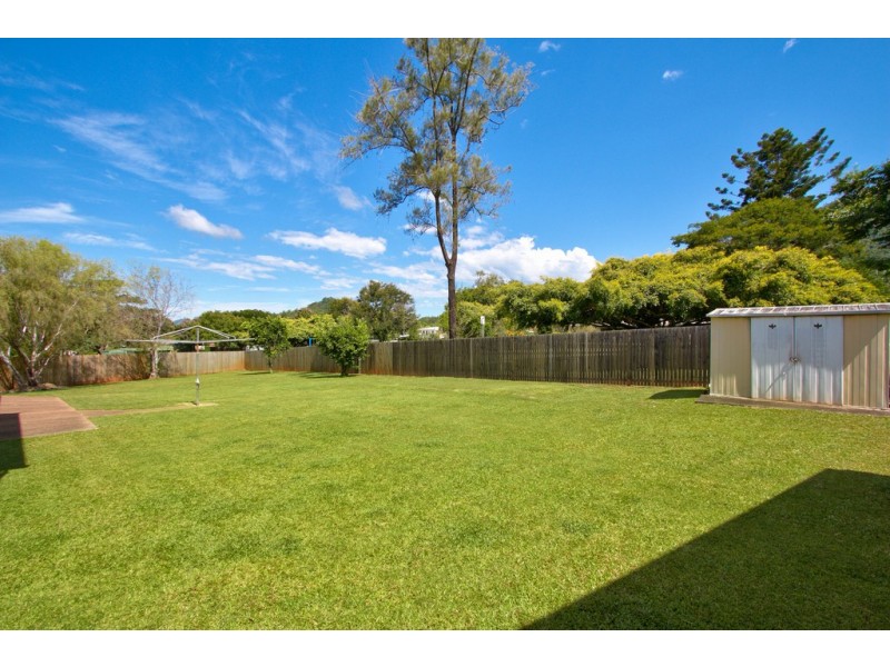 9 Fiesta Close, Bayview Heights QLD 4868