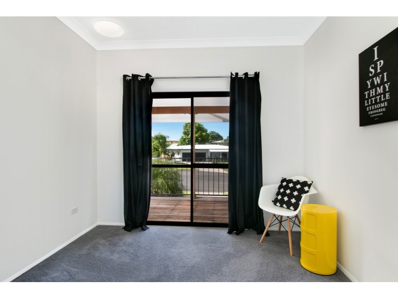 9 Fiesta Close, Bayview Heights QLD 4868