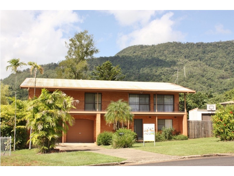 9 Fiesta Close, Bayview Heights QLD 4868