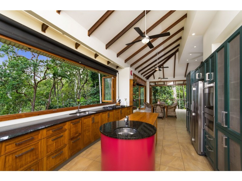 2286 Pine Creek Road, Cairns QLD 4870