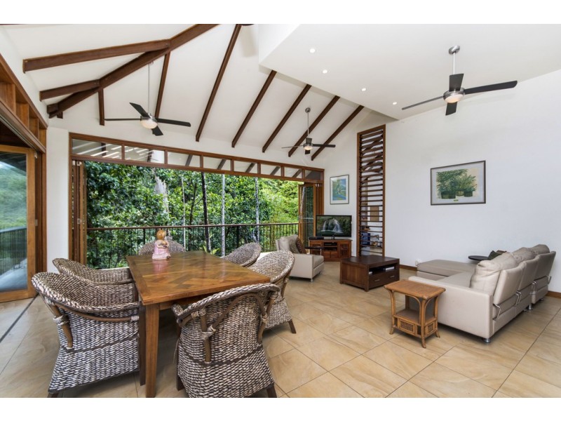 2286 Pine Creek Road, Cairns QLD 4870