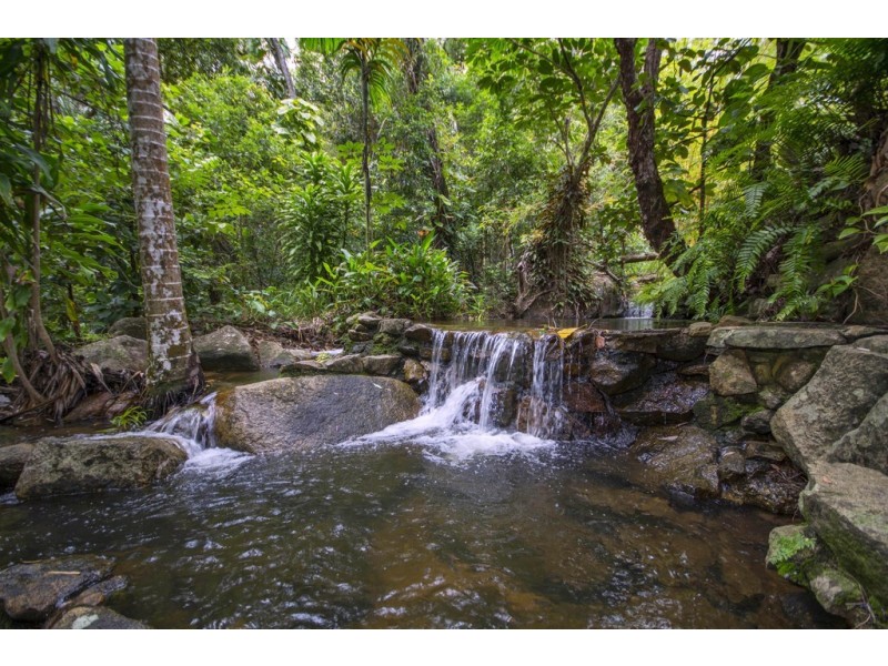 2286 Pine Creek Road, Cairns QLD 4870