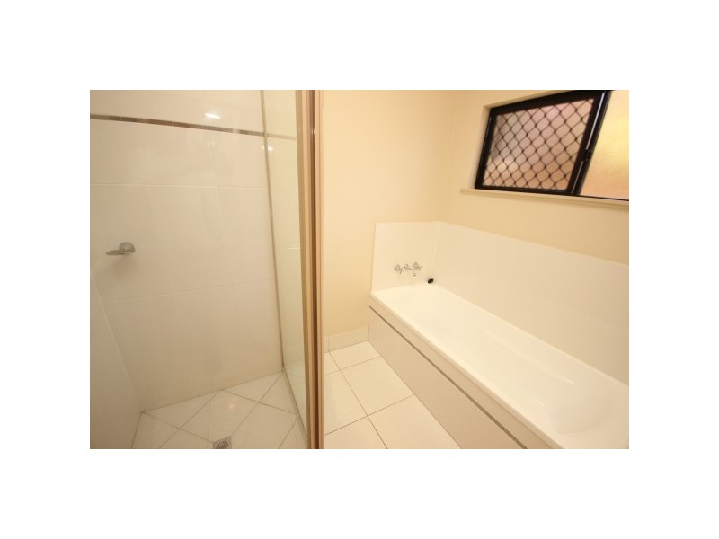 1 Wienert Close, Edmonton QLD 4869