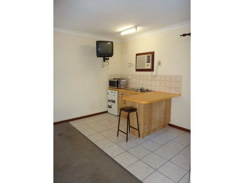 8/35 Bruce hwy, Edmonton QLD 4869