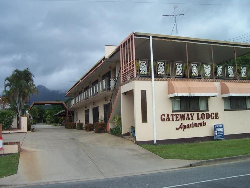 8/35 Bruce hwy, Edmonton QLD 4869