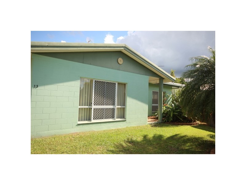 13 Farmer Street, Edmonton QLD 4869