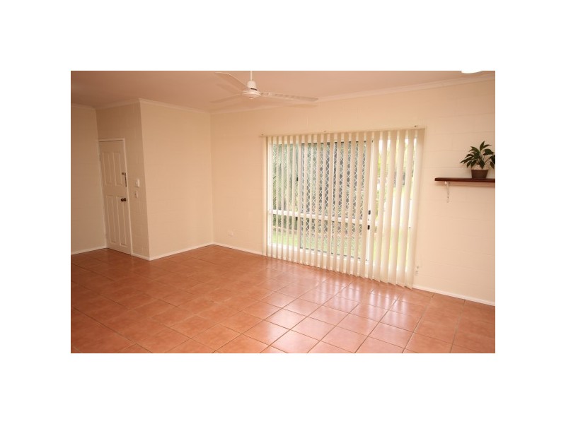 13 Farmer Street, Edmonton QLD 4869