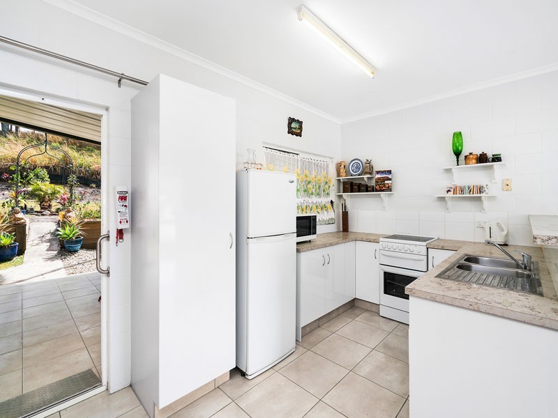 8 Halloran Close, Gordonvale QLD 4865