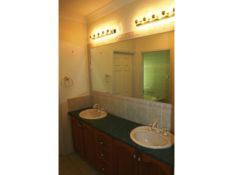 Mount Sheridan QLD 4868