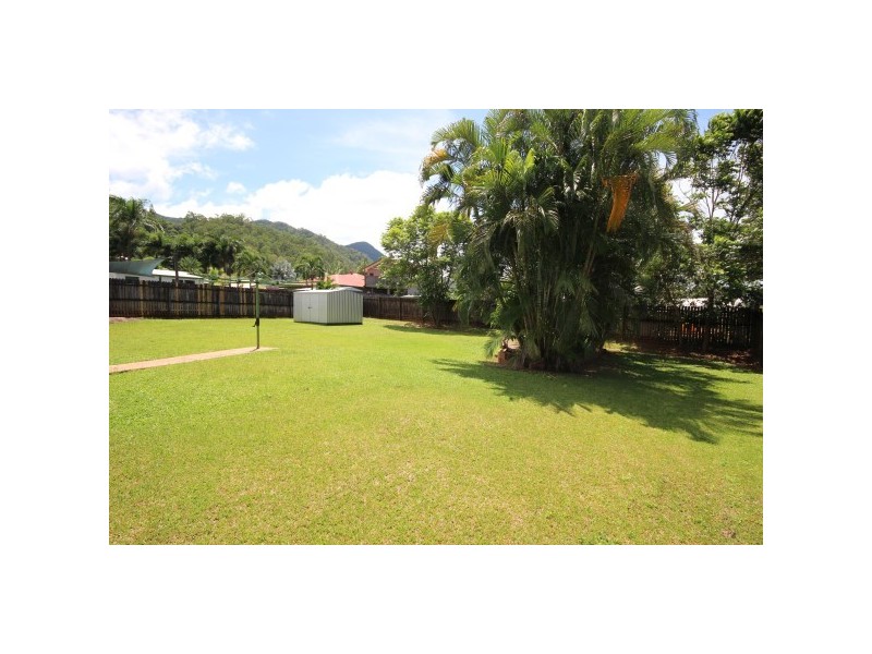 22 Herald St, Bentley Park QLD 4869