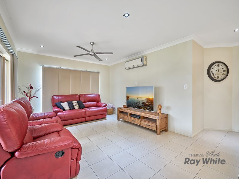 60 Fitzmaurice Drive, Bentley Park QLD 4869