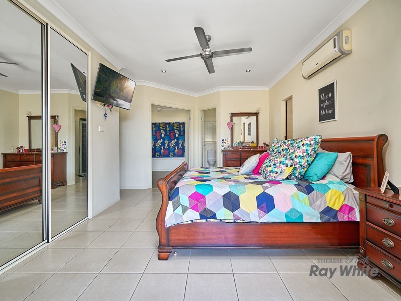 60 Fitzmaurice Drive, Bentley Park QLD 4869