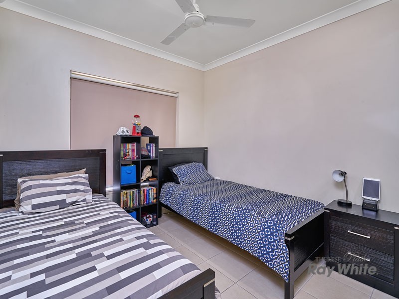 60 Fitzmaurice Drive, Bentley Park QLD 4869