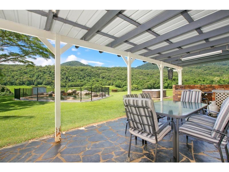 194 Gray Road, Green Hill QLD 4865