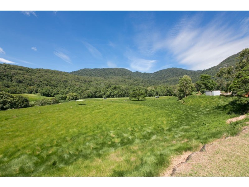 194 Gray Road, Green Hill QLD 4865