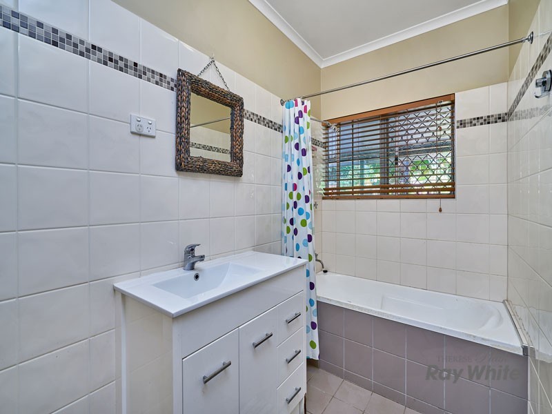 141 Progress Road, White Rock QLD 4868