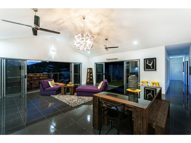 42 Mayflower Street, Mount Sheridan QLD 4868