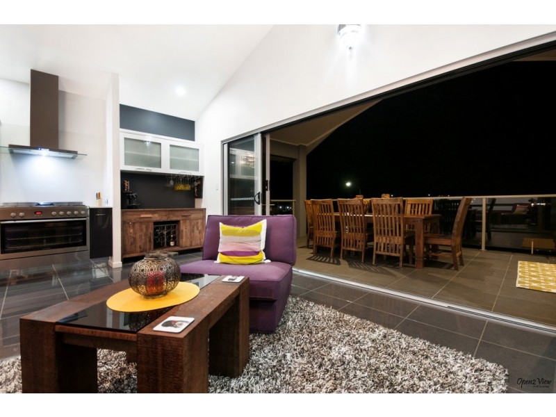 42 Mayflower Street, Mount Sheridan QLD 4868