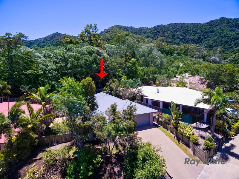 33 Surtees Close, Bentley Park QLD 4869