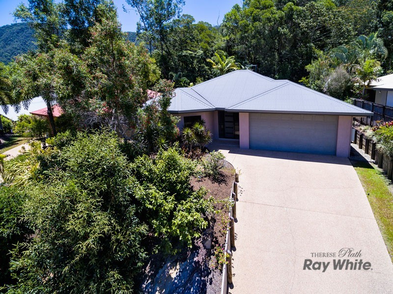 33 Surtees Close, Bentley Park QLD 4869