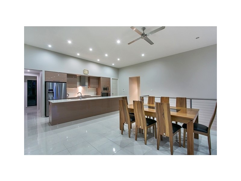 Mooroobool QLD 4870