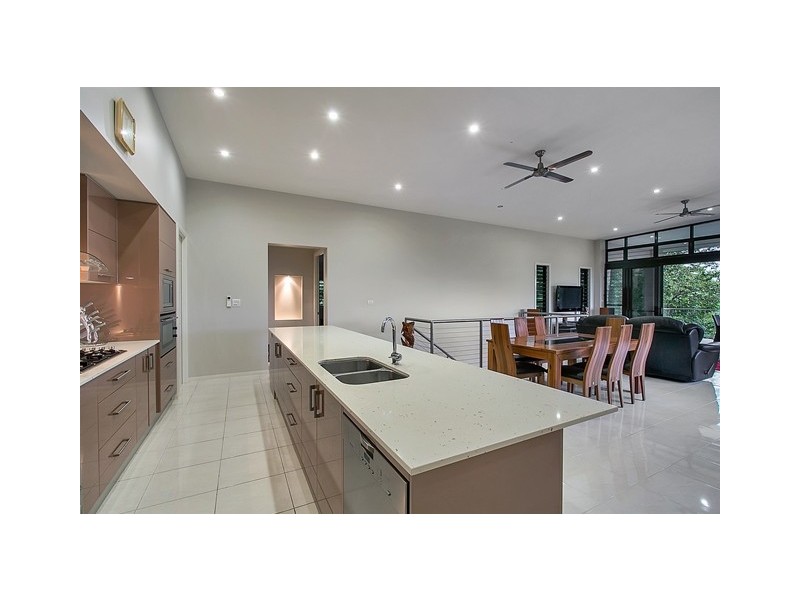 Mooroobool QLD 4870