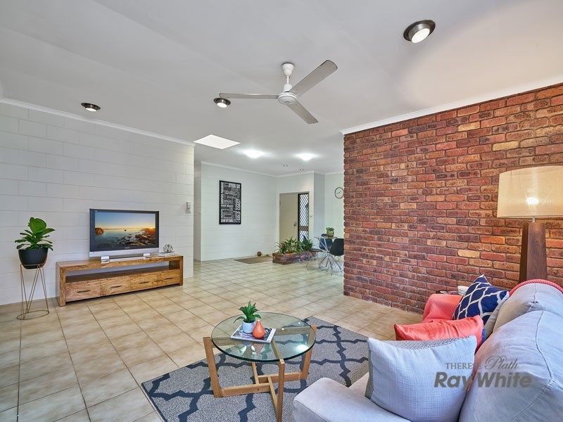 7 Comet Street, Bayview Heights QLD 4868