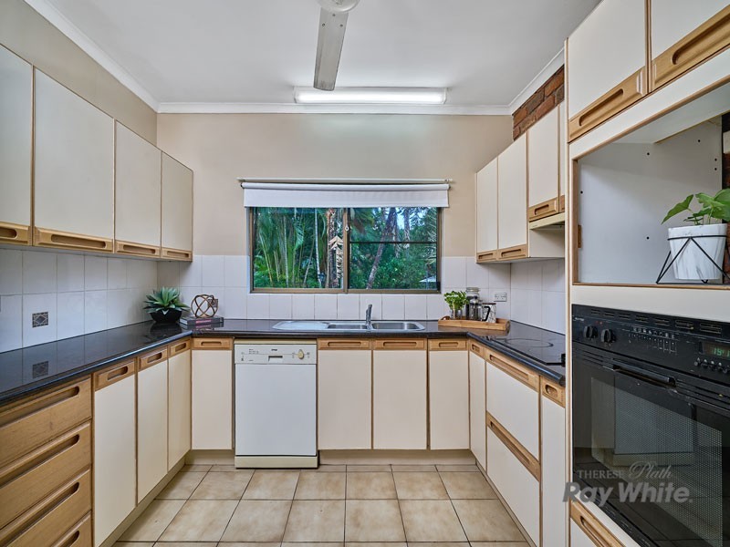 7 Comet Street, Bayview Heights QLD 4868
