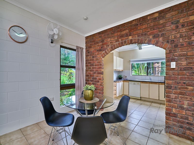 7 Comet Street, Bayview Heights QLD 4868