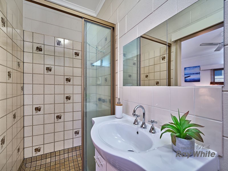 7 Comet Street, Bayview Heights QLD 4868