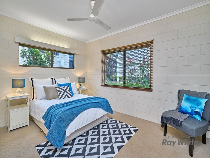7 Comet Street, Bayview Heights QLD 4868