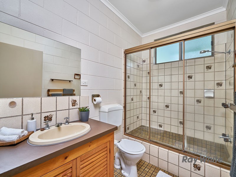 7 Comet Street, Bayview Heights QLD 4868