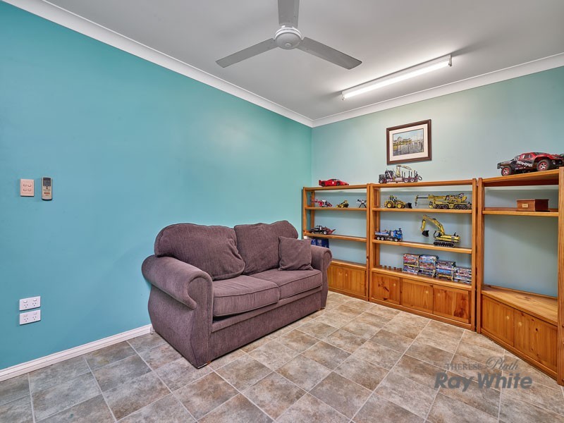 6 Comet Street, Bayview Heights QLD 4868