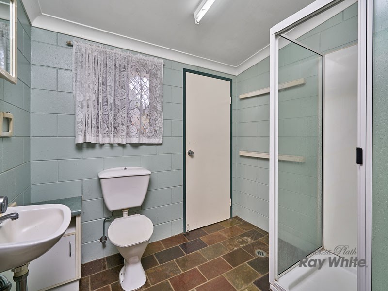 6 Comet Street, Bayview Heights QLD 4868