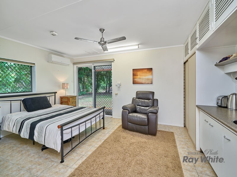 1-3 Kite Close, Bayview Heights QLD 4868