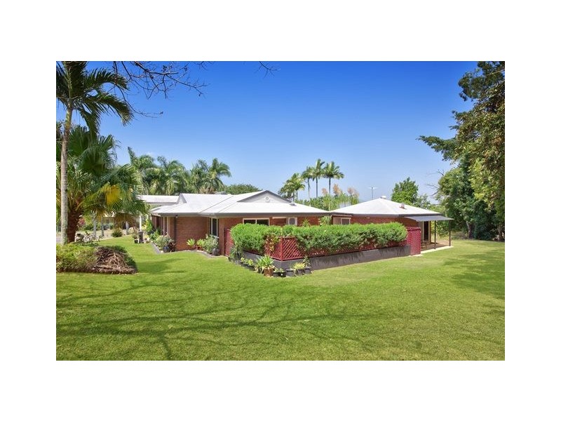 1-3 Kite Close, Bayview Heights QLD 4868