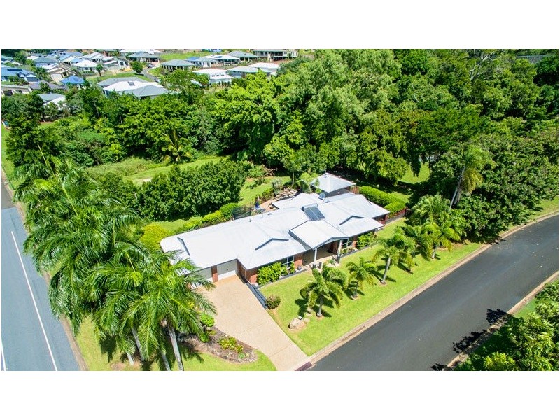 1-3 Kite Close, Bayview Heights QLD 4868