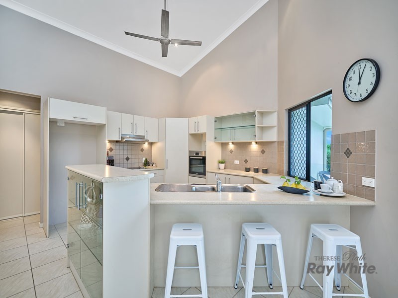 2 Wenlock Close, Mount Sheridan QLD 4868