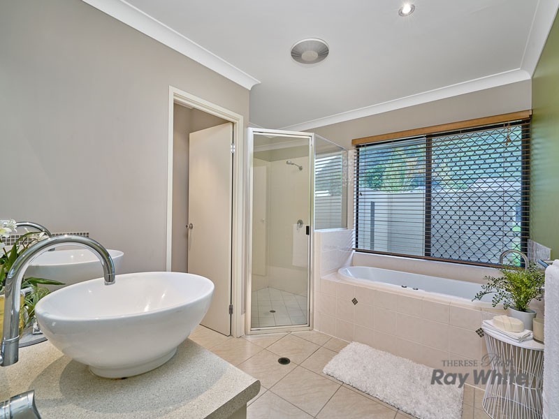 2 Wenlock Close, Mount Sheridan QLD 4868