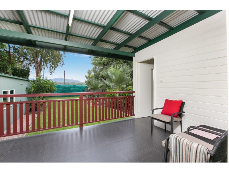 229 O’Shea Esplanade, Machans Beach QLD 4878