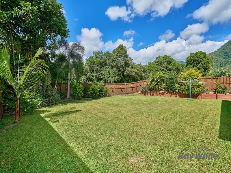 13 Bundey Street, Bentley Park QLD 4869