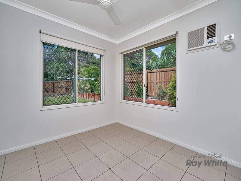 13 Bundey Street, Bentley Park QLD 4869