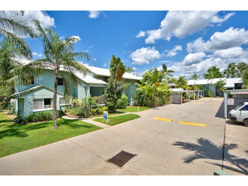 13/192 Mann Street, Westcourt QLD 4870