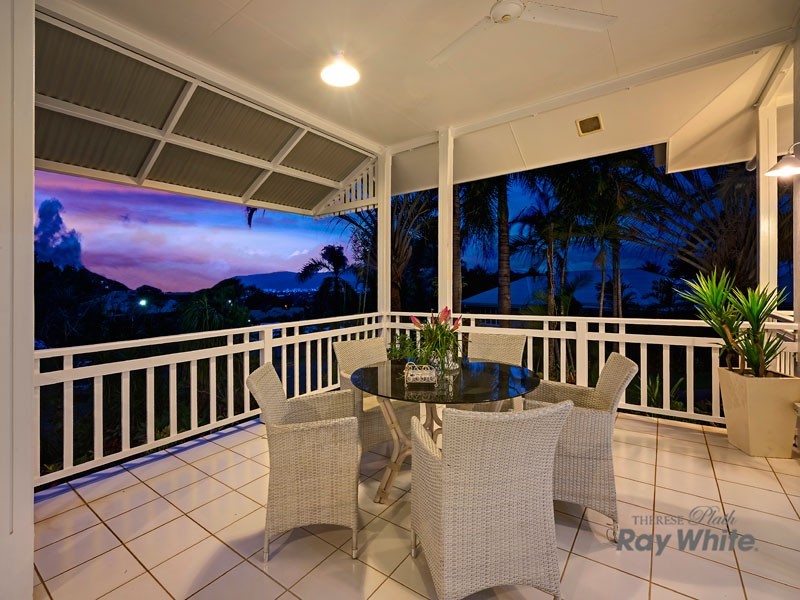 35 Southerden Drive, Mooroobool QLD 4870