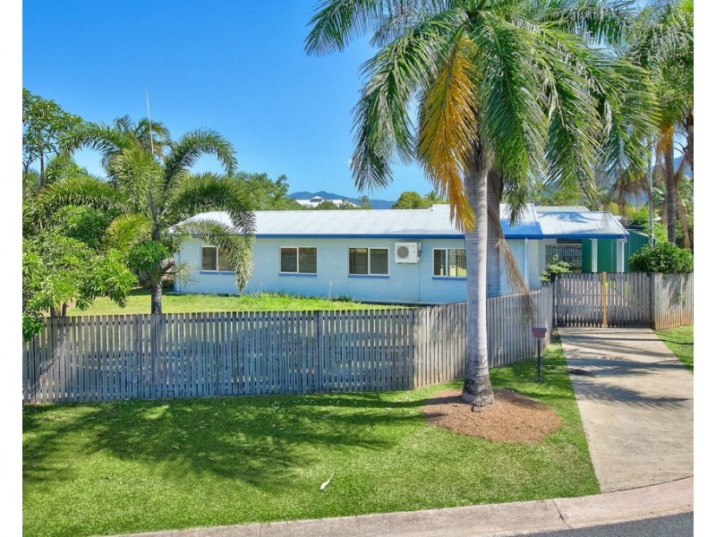 Bentley Park QLD 4869