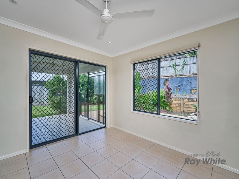 15 Cliffdale Street, Bentley Park QLD 4869