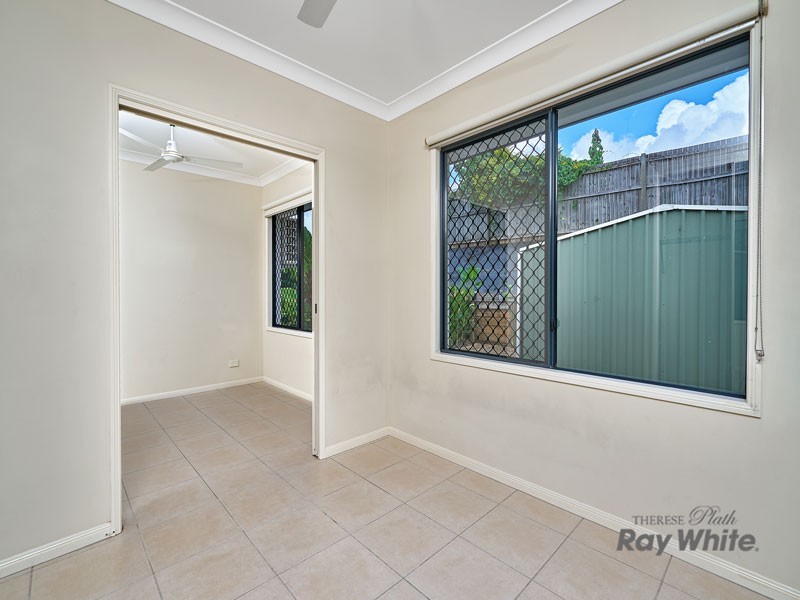 15 Cliffdale Street, Bentley Park QLD 4869