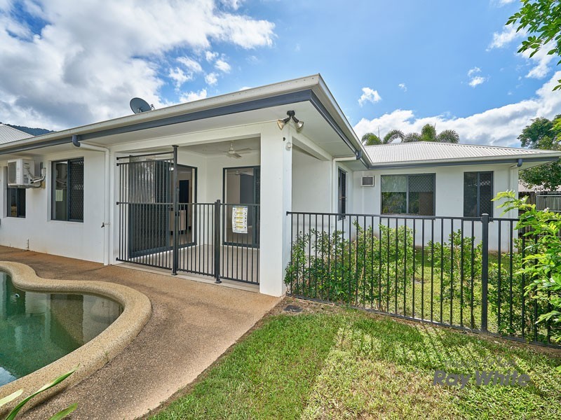 15 Cliffdale Street, Bentley Park QLD 4869