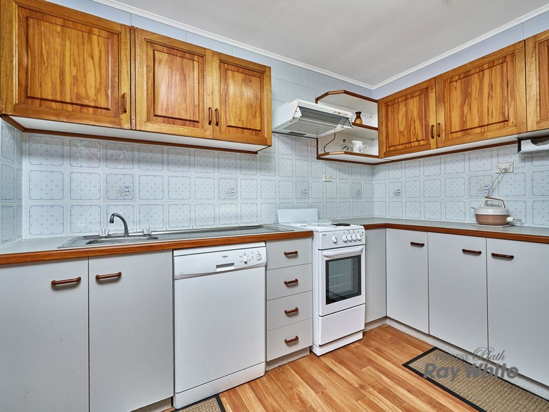 20 Wirrah Street, Bayview Heights QLD 4868